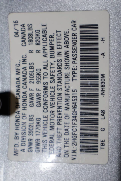 2016 Honda Civic 10th Gen - Image 19 of 19