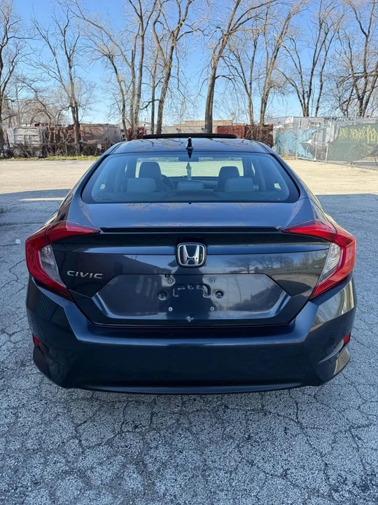 2016 Honda Civic 10th Gen - Image 7 of 18