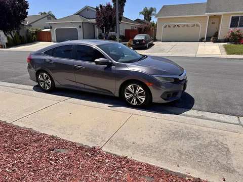 2016 Honda Civic EX-T Sedan 4D