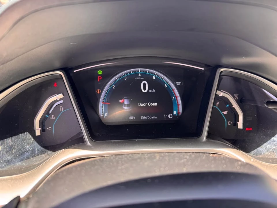 2016 Honda Civic 10th Gen - Image 5 of 16