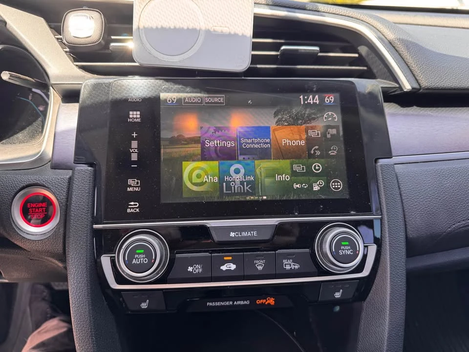 2016 Honda Civic 10th Gen - Image 6 of 16