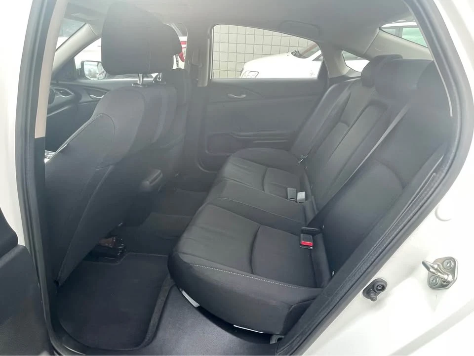 2016 Honda Civic 10th Gen - Image 13 of 17