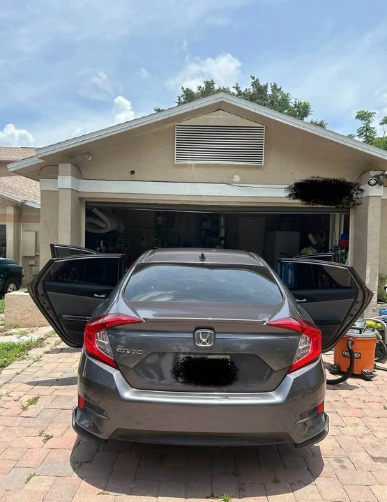 2016 Honda Civic 10th Gen - Image 3 of 3