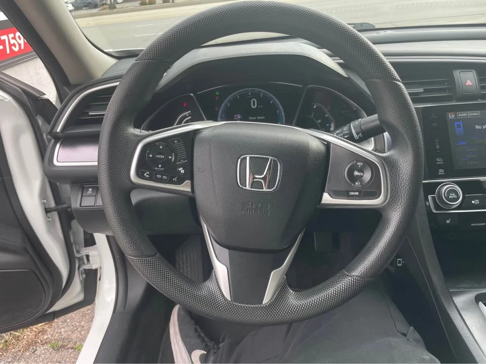 2016 Honda Civic 10th Gen - Image 11 of 17