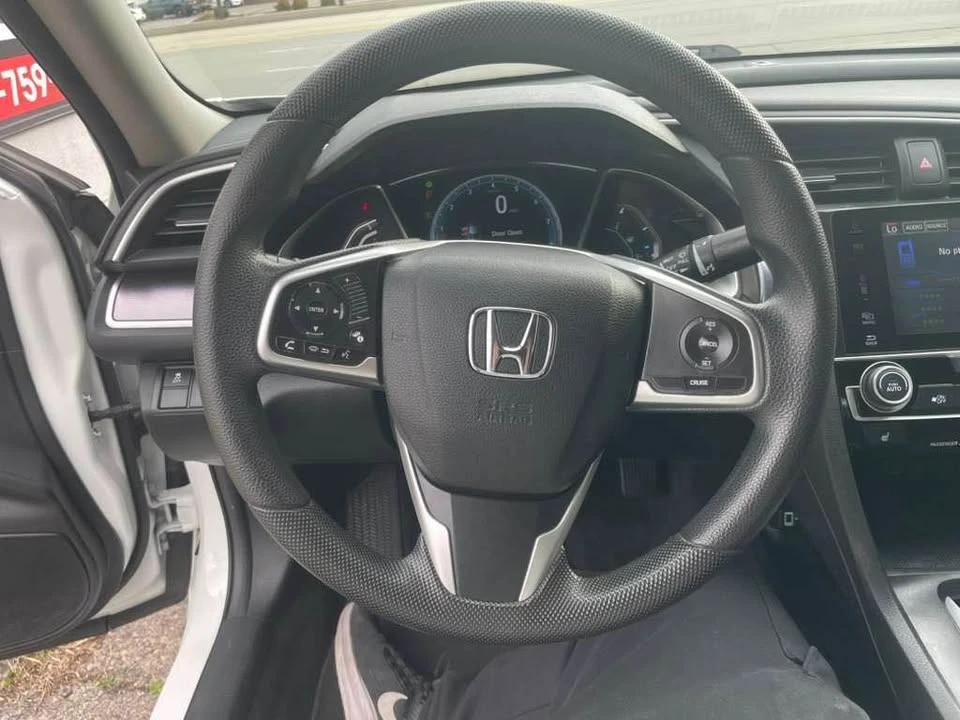 2016 Honda Civic 10th Gen - Image 10 of 18