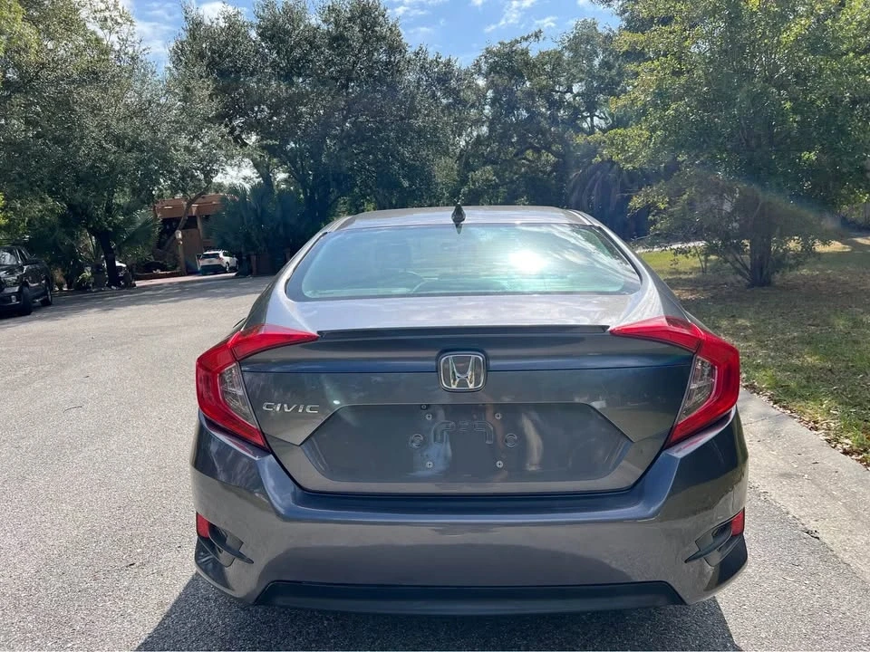 2016 Honda Civic 10th Gen - Image 7 of 20
