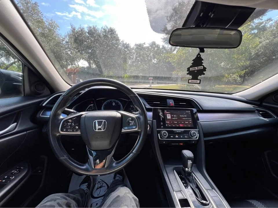 2016 Honda Civic 10th Gen - Image 15 of 20