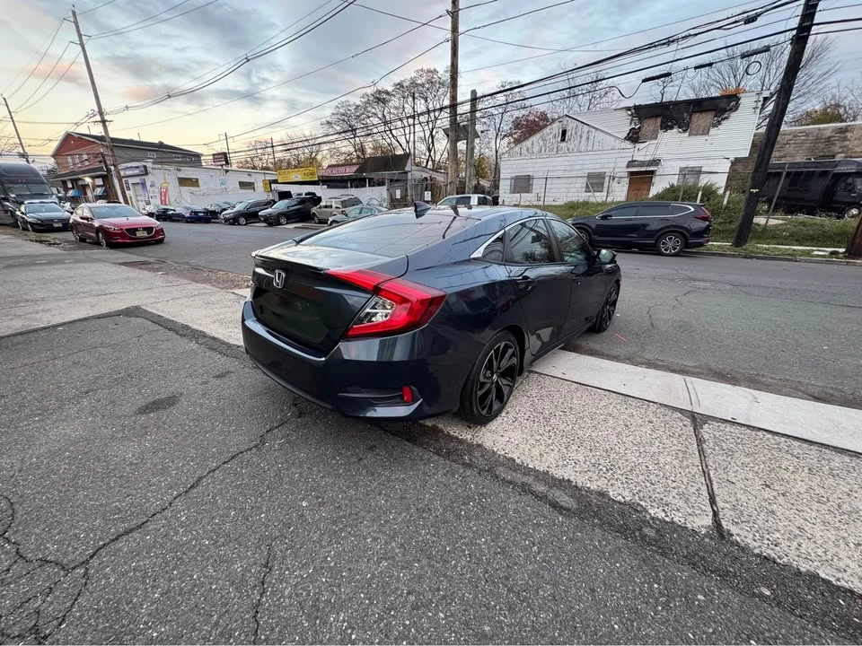 2016 Honda Civic 10th Gen - Image 6 of 15