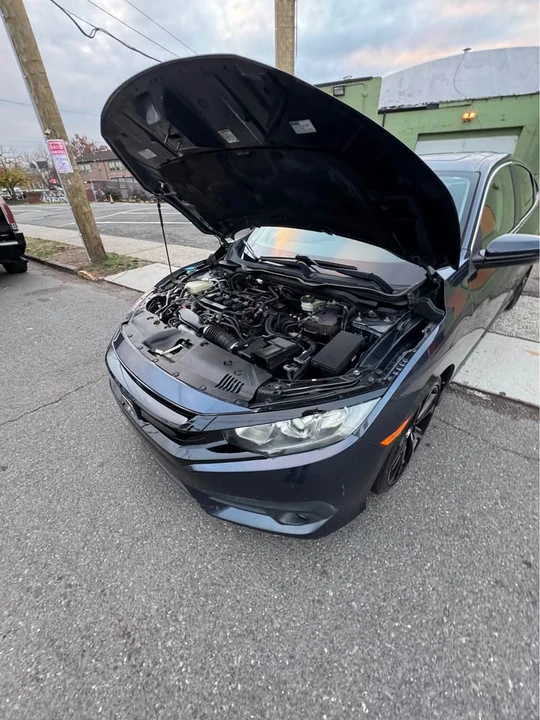 2016 Honda Civic 10th Gen - Image 13 of 15