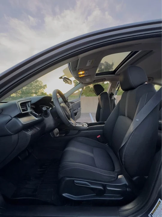 2016 Honda Civic 10th Gen - Image 10 of 20