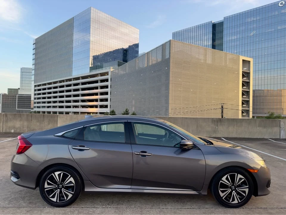 2016 Honda Civic 10th Gen - Image 6 of 20