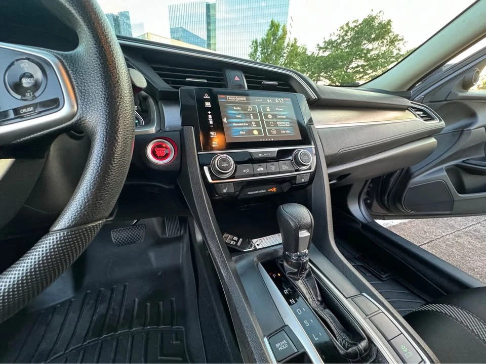 2016 Honda Civic 10th Gen - Image 16 of 20