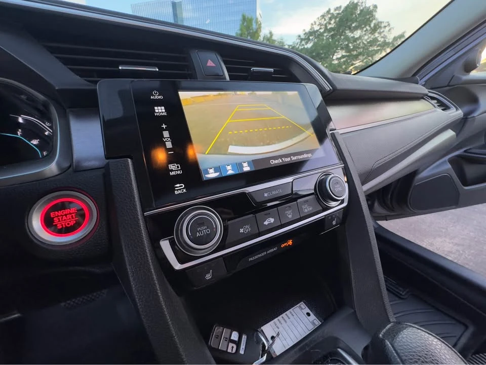 2016 Honda Civic 10th Gen - Image 17 of 20