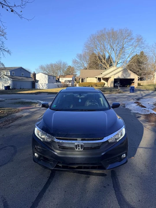 2016 Honda Civic 10th Gen - Image 2 of 12