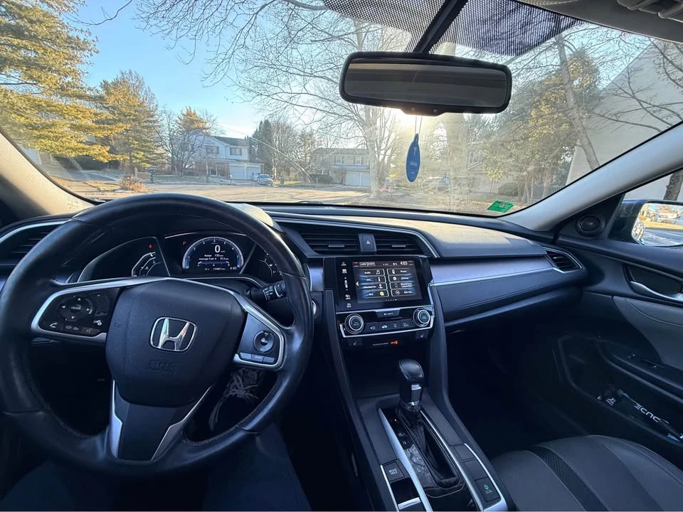 2016 Honda Civic 10th Gen - Image 10 of 12