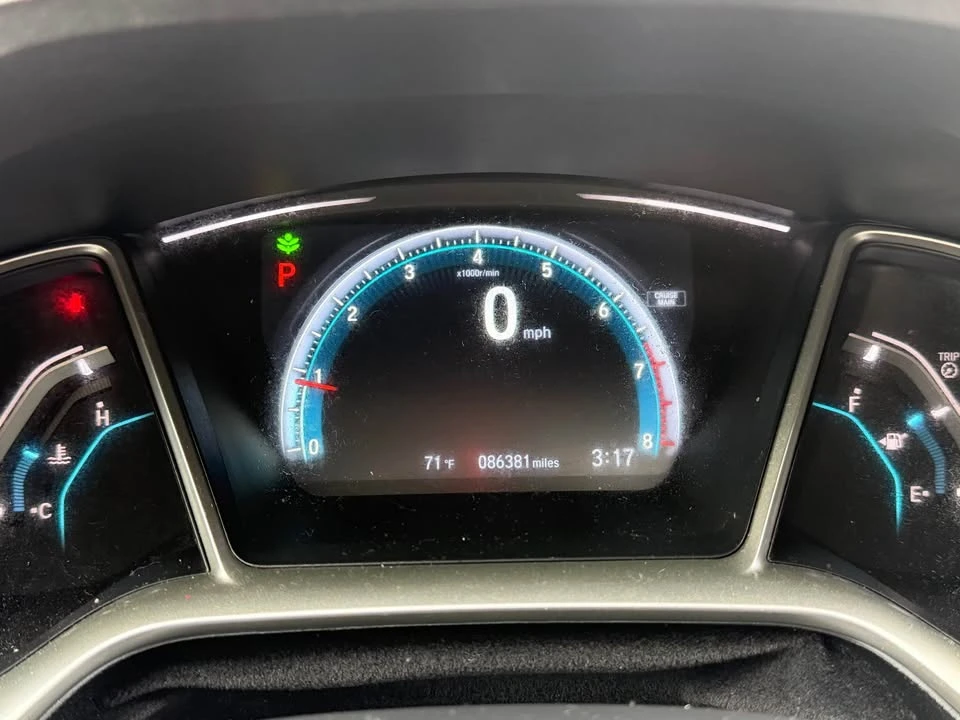 2016 Honda Civic 10th Gen - Image 16 of 20