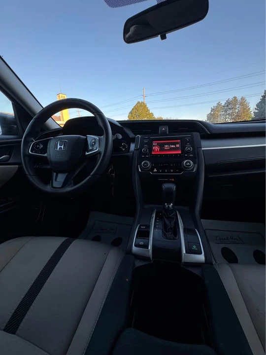 2016 Honda Civic 10th Gen - Image 13 of 16