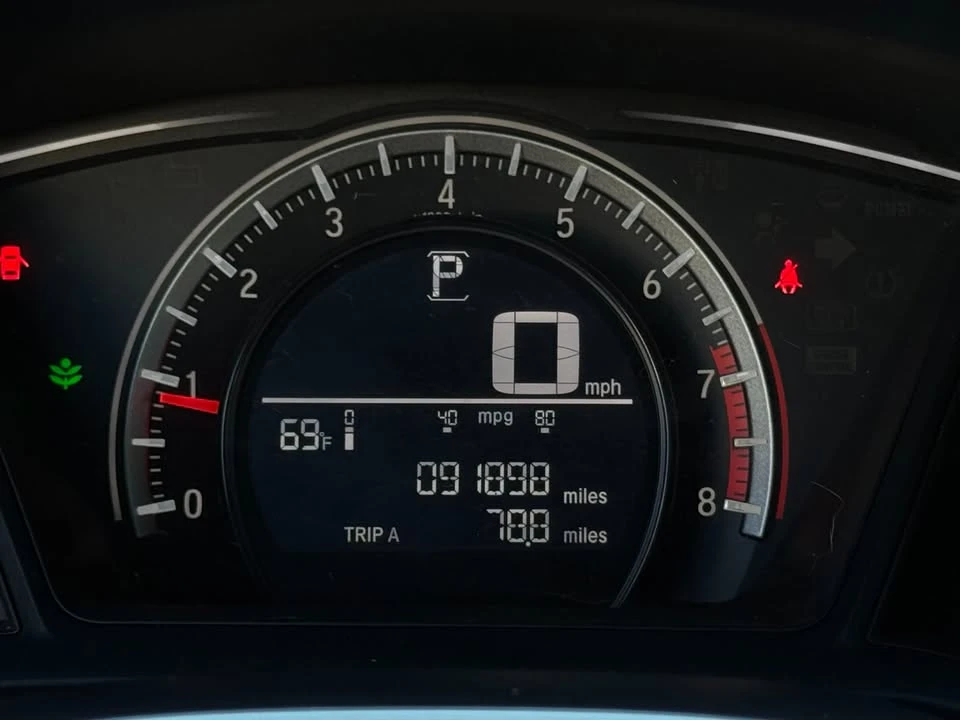 2016 Honda Civic 10th Gen - Image 10 of 10