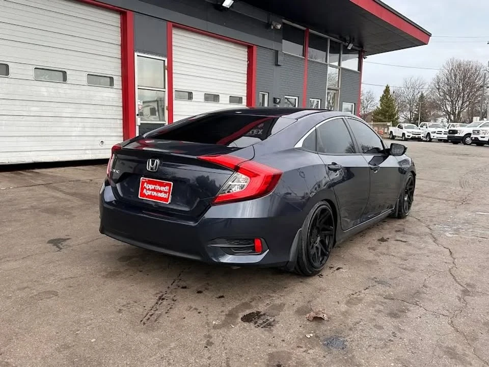 2016 Honda Civic 10th Gen - Image 10 of 18