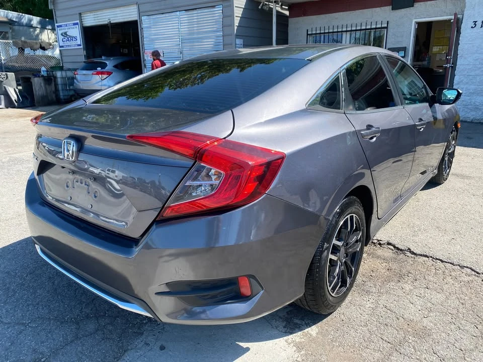 2016 Honda Civic 10th Gen - Image 3 of 13