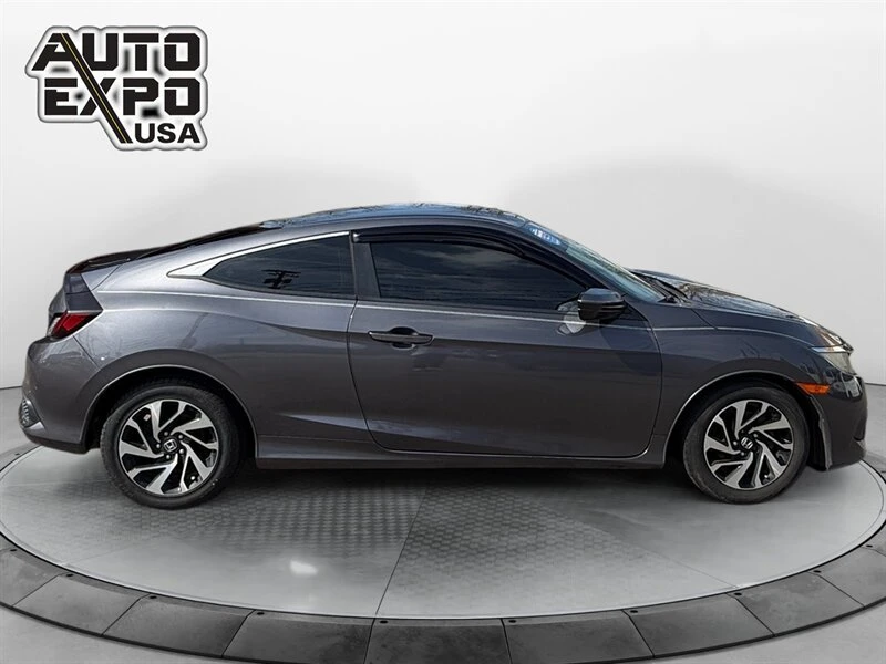 2016 Honda Civic 10th Gen - Image 6 of 15