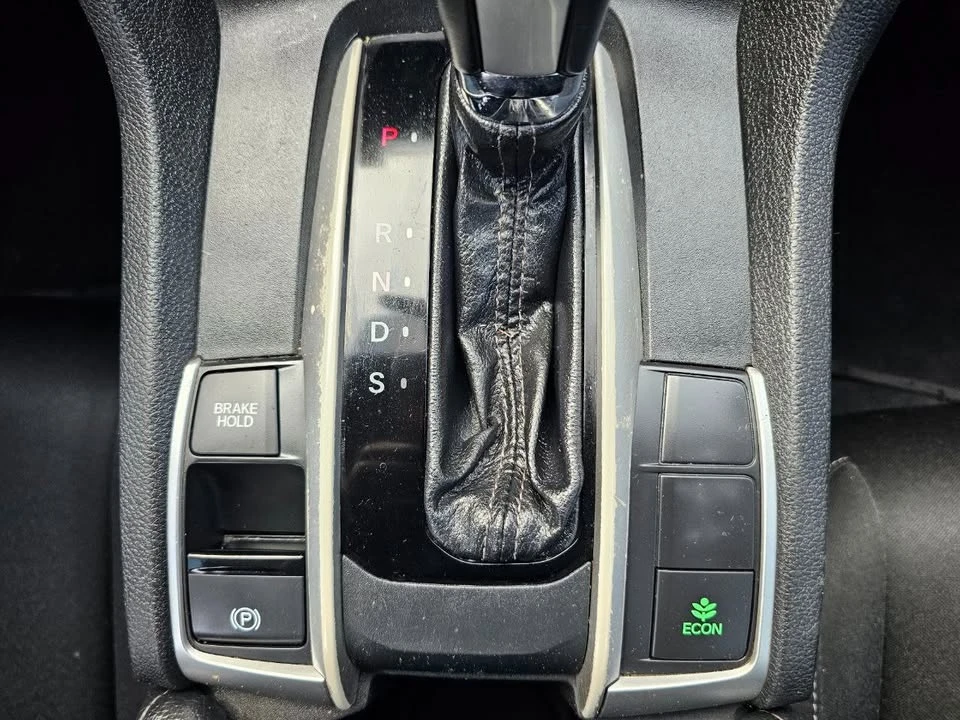 2016 Honda Civic 10th Gen - Image 16 of 20