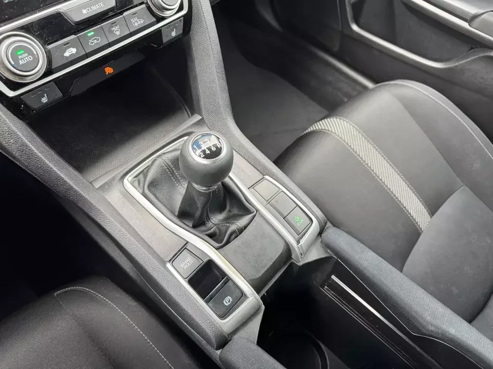 2016 Honda Civic 10th Gen - Image 7 of 13