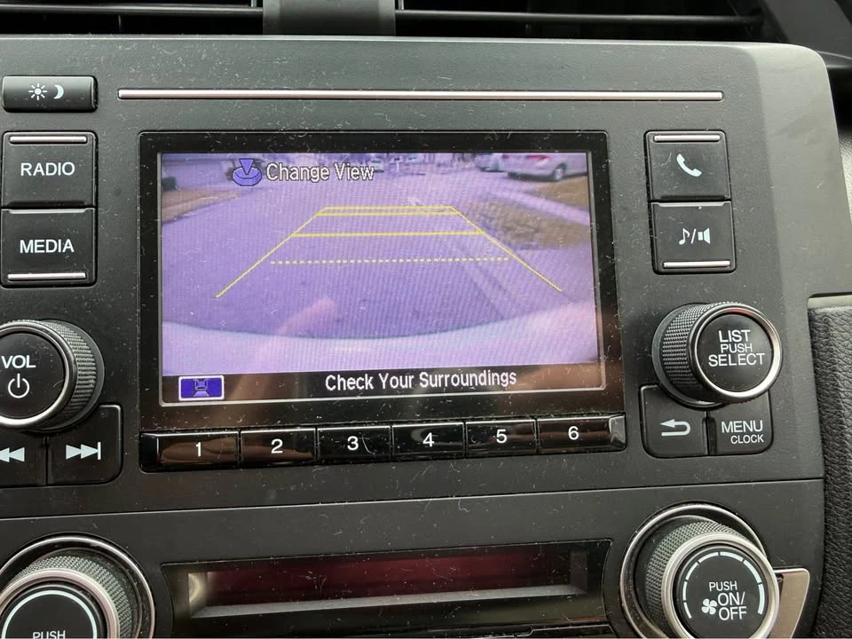 2016 Honda Civic 10th Gen - Image 10 of 11