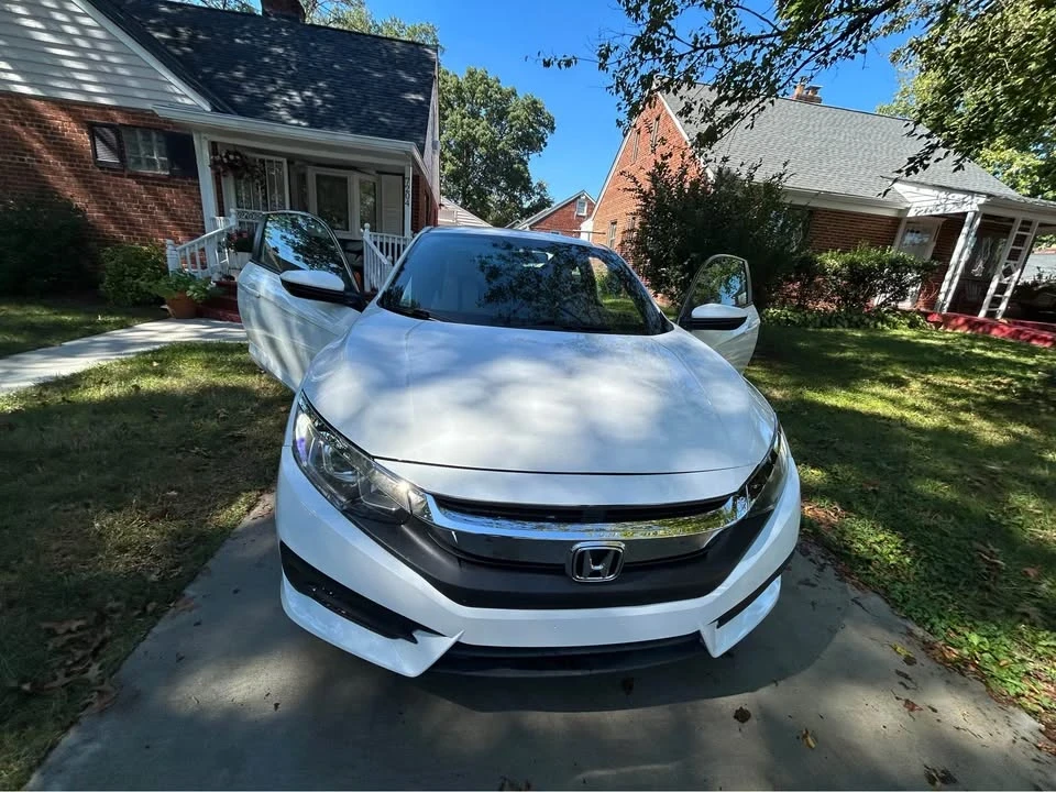 2016 Honda Civic 10th Gen - Image 11 of 11