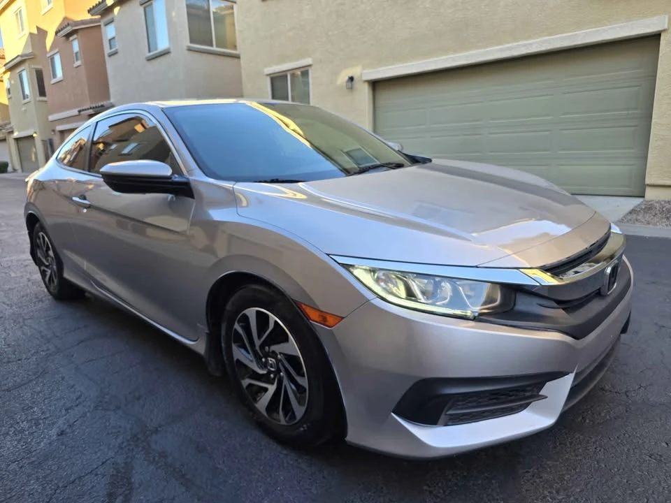 2016 Honda Civic 10th Gen - Image 12 of 12
