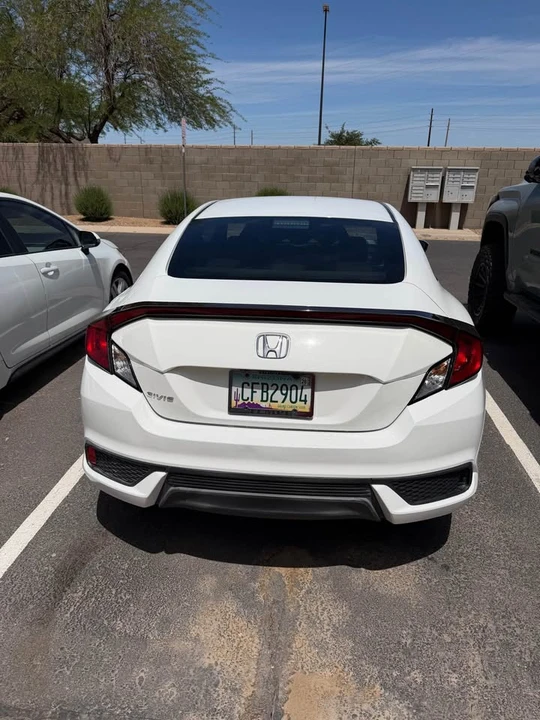 2016 Honda Civic 10th Gen - Image 5 of 12