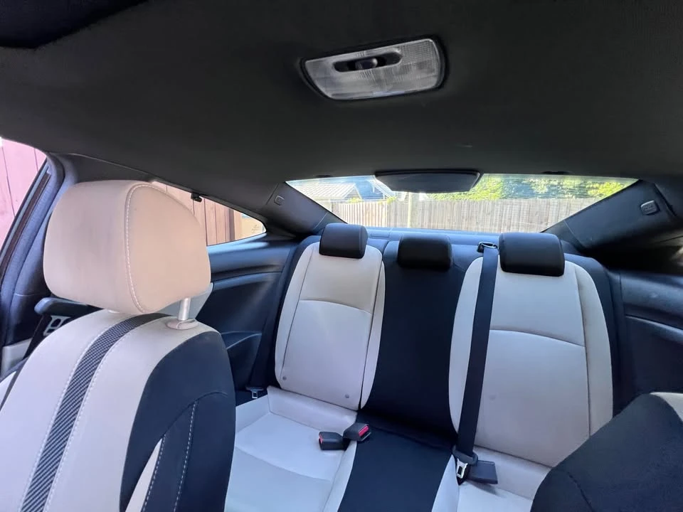 2016 Honda Civic 10th Gen - Image 10 of 19