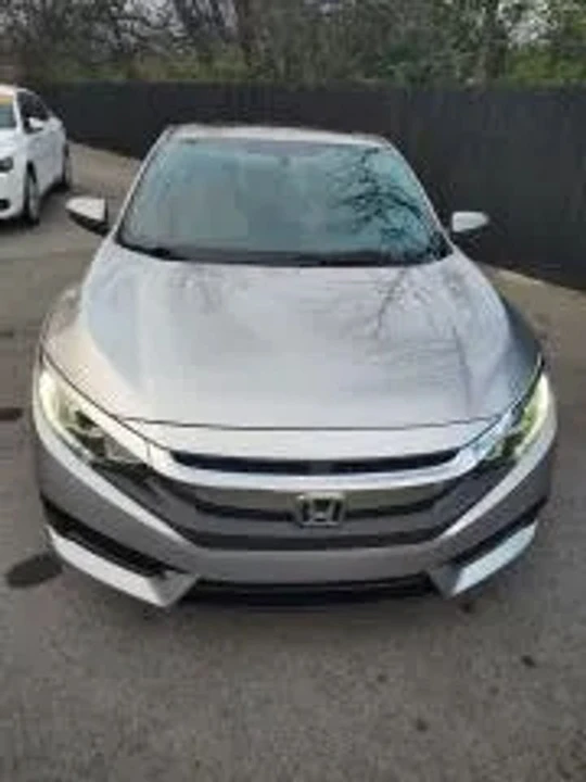 2016 Honda Civic 10th Gen - Image 3 of 7