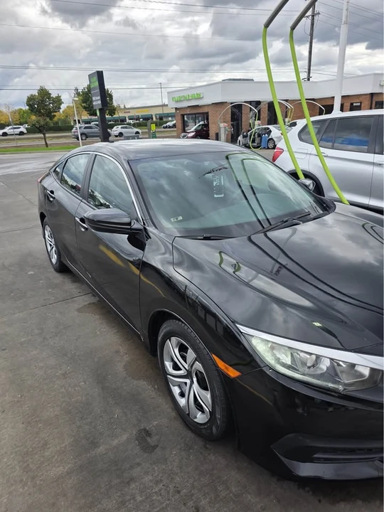2016 Honda Civic 10th Gen - Image 3 of 5