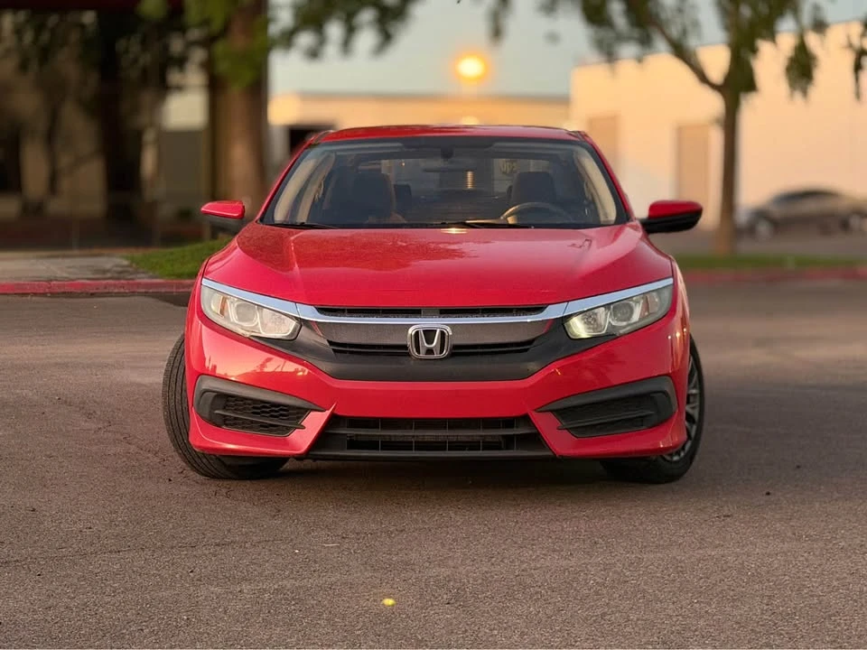 2016 Honda Civic 10th Gen - Image 5 of 8