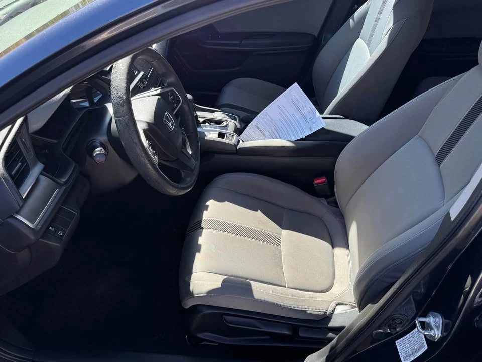 2016 Honda Civic 10th Gen - Image 10 of 18
