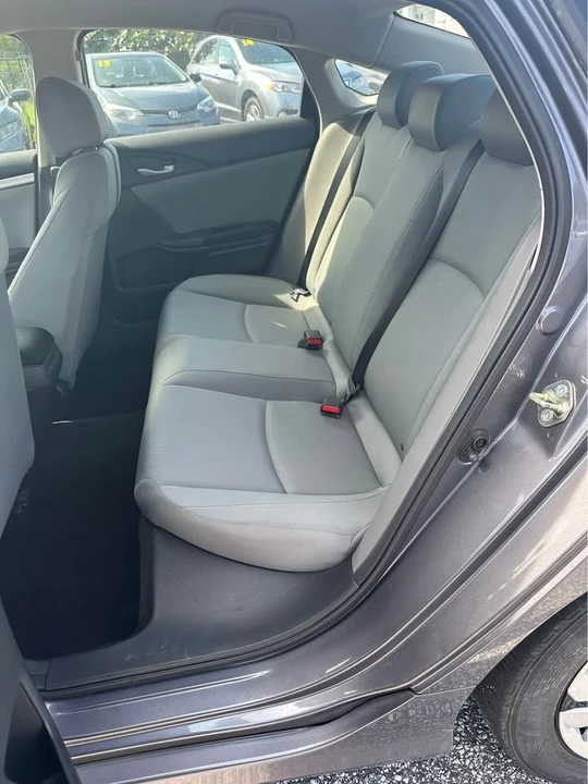 2016 Honda Civic 10th Gen - Image 11 of 16