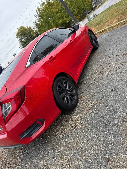 2016 Honda Civic 10th Gen - Image 7 of 12