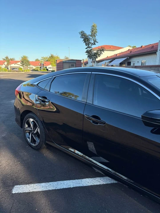2016 Honda Civic 10th Gen - Image 9 of 15