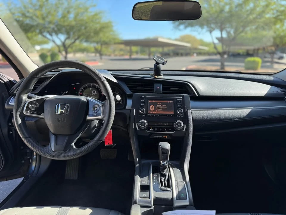 2016 Honda Civic 10th Gen - Image 15 of 18