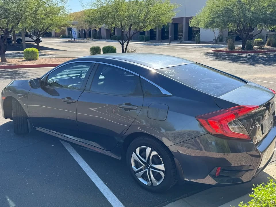 2016 Honda Civic 10th Gen - Image 8 of 18
