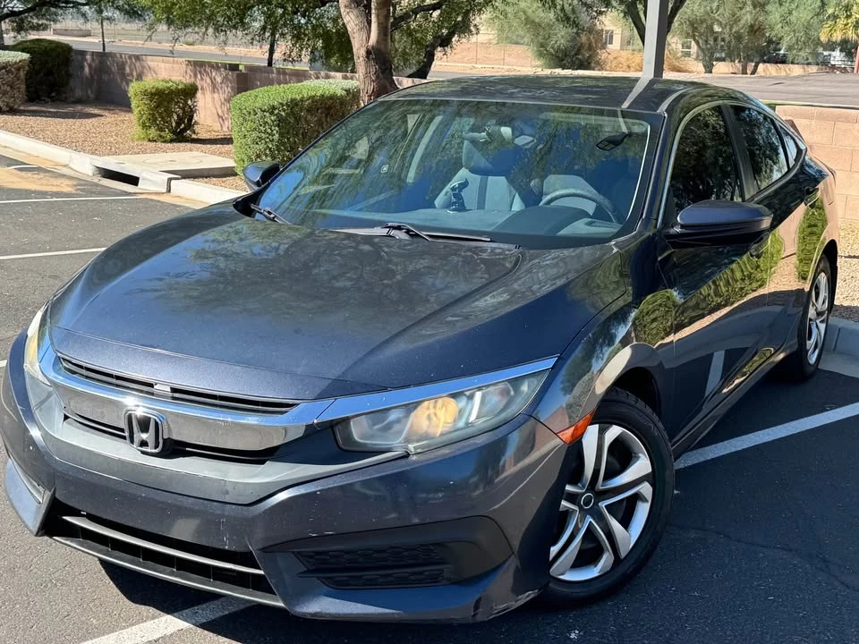 2016 Honda Civic 10th Gen - Image 2 of 18