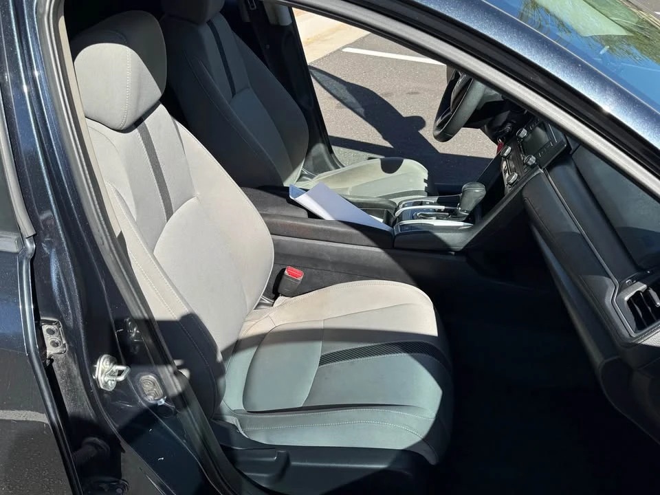 2016 Honda Civic 10th Gen - Image 14 of 18