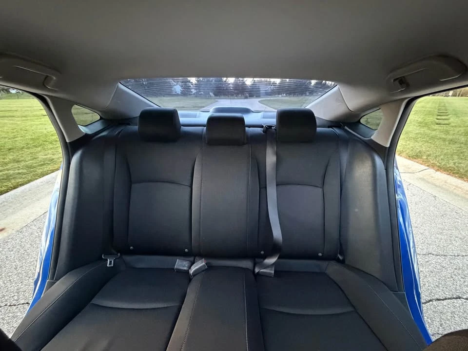 2016 Honda Civic 10th Gen - Image 14 of 19