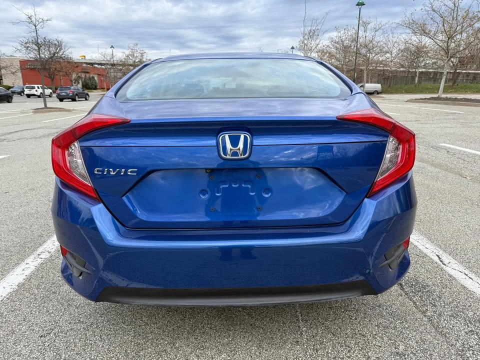 2016 Honda Civic 10th Gen - Image 5 of 16