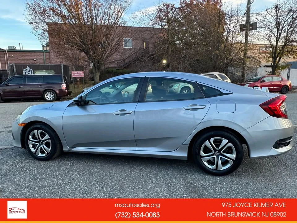 2016 Honda Civic 10th Gen - Image 2 of 19