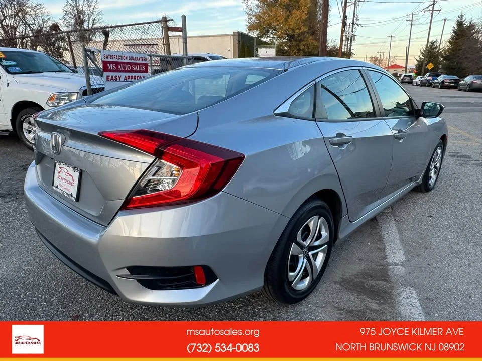2016 Honda Civic 10th Gen - Image 5 of 19