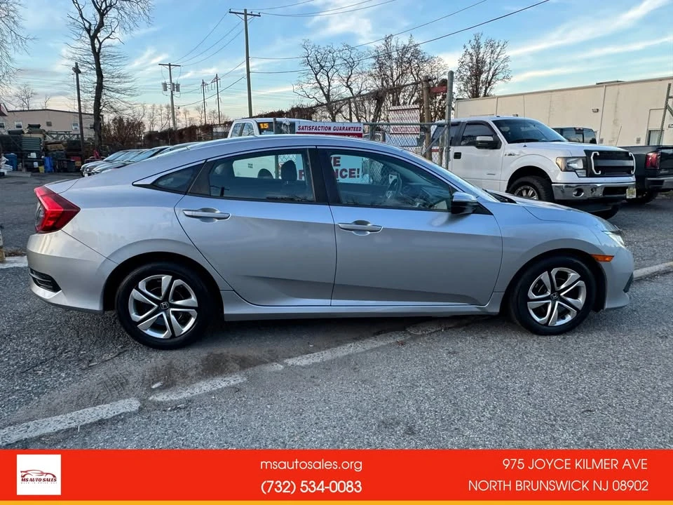 2016 Honda Civic 10th Gen - Image 6 of 19