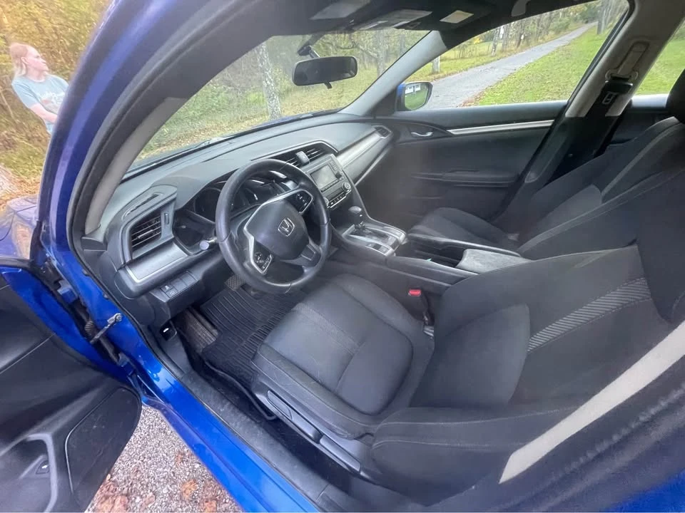 2016 Honda Civic 10th Gen - Image 8 of 9