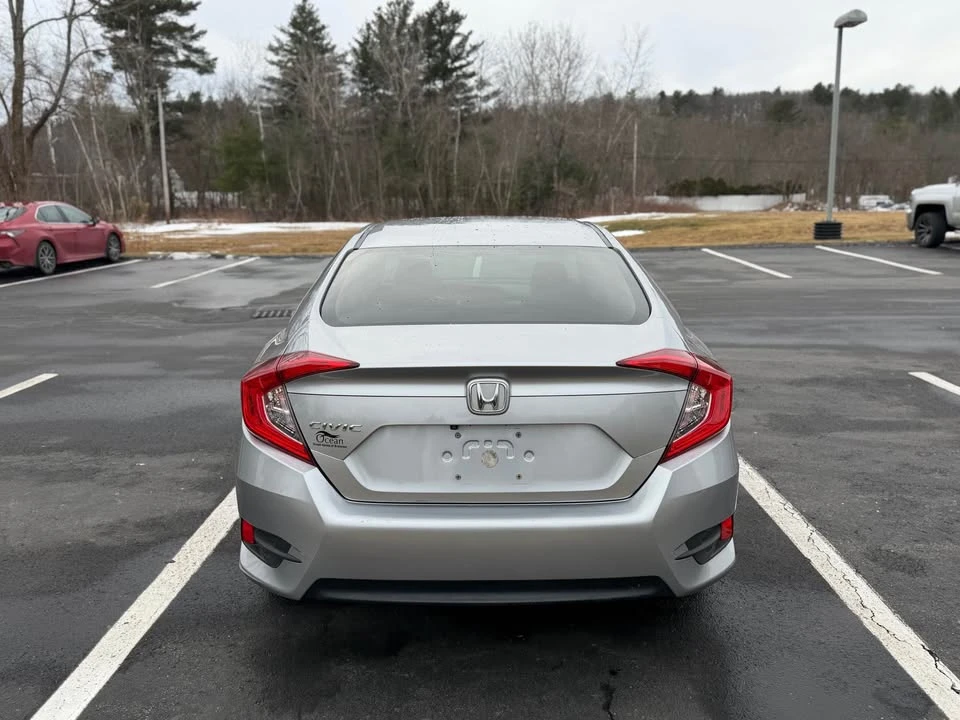2016 Honda Civic 10th Gen - Image 5 of 15